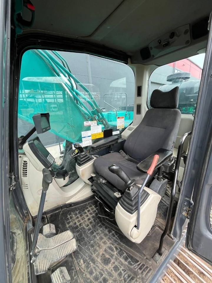Pásové rýpadlo Kobelco SK300LC-10: obrázek 13