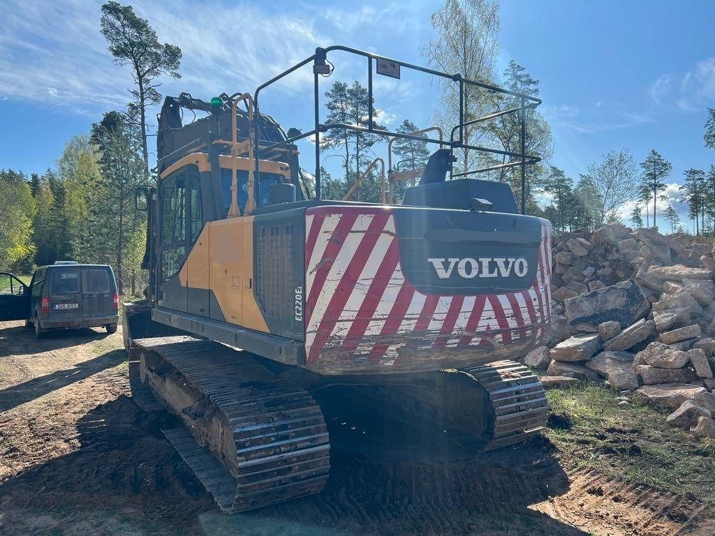 Volvo EC 220 EL - Pásové rýpadlo: obrázek 4 Volvo EC 220 EL - Pásové rýpadlo: obrázek 4