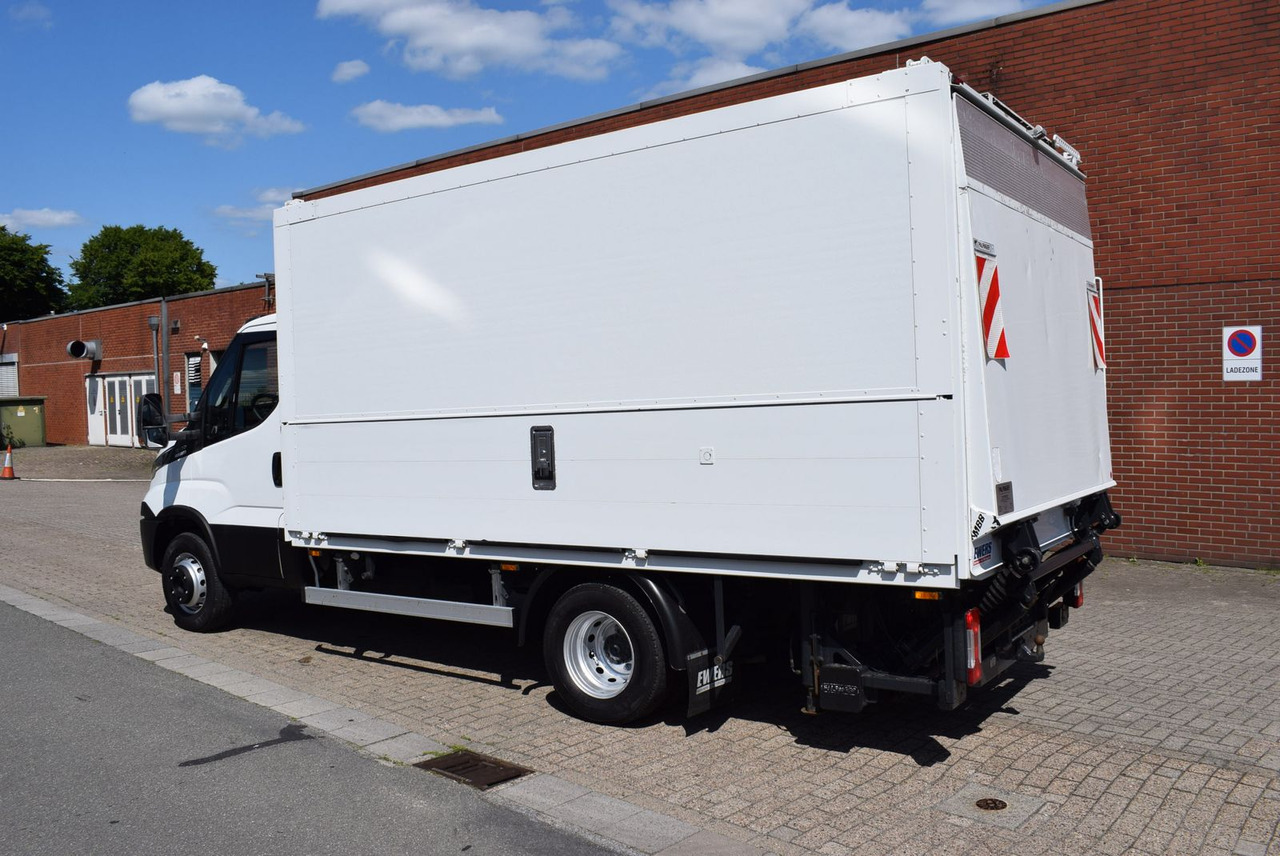 Iveco Daily 70 C 18 Schwenkwand Automatik LBW 1500KG - Přepravník nápojů: obrázek 5 Iveco Daily 70 C 18 Schwenkwand Automatik LBW 1500KG - Přepravník nápojů: obrázek 5
