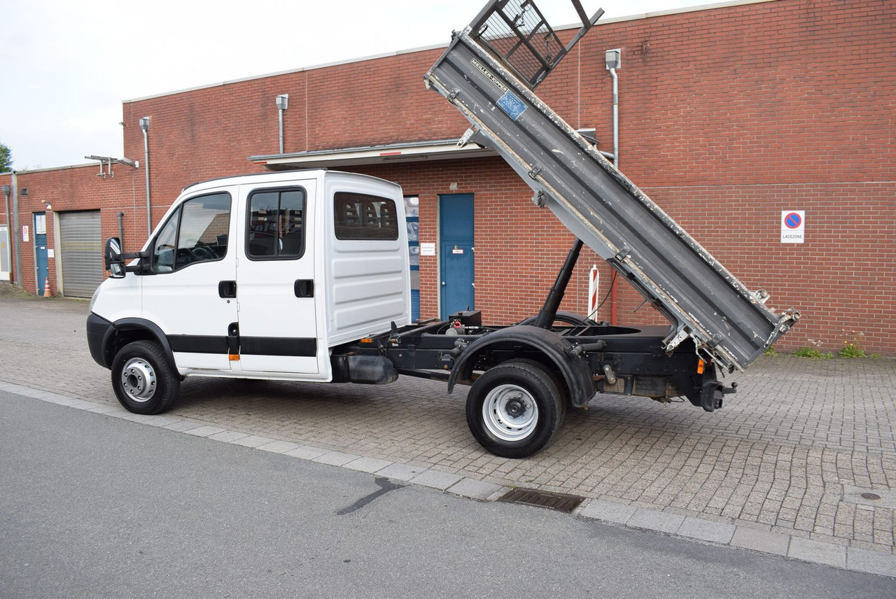 Iveco Daily 70 C17 Meiller Kipper Nutzlast 3100KG - Dodávka sklápěč, Dodávka s dvojitou kabinou: obrázek 4 Iveco Daily 70 C17 Meiller Kipper Nutzlast 3100KG - Dodávka sklápěč, Dodávka s dvojitou kabinou: obrázek 4