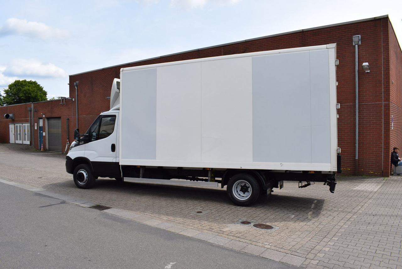 Iveco Daily 72 C18 Koffer Automatik Luftfederung EU6 - Dodávka skřín: obrázek 3 Iveco Daily 72 C18 Koffer Automatik Luftfederung EU6 - Dodávka skřín: obrázek 3