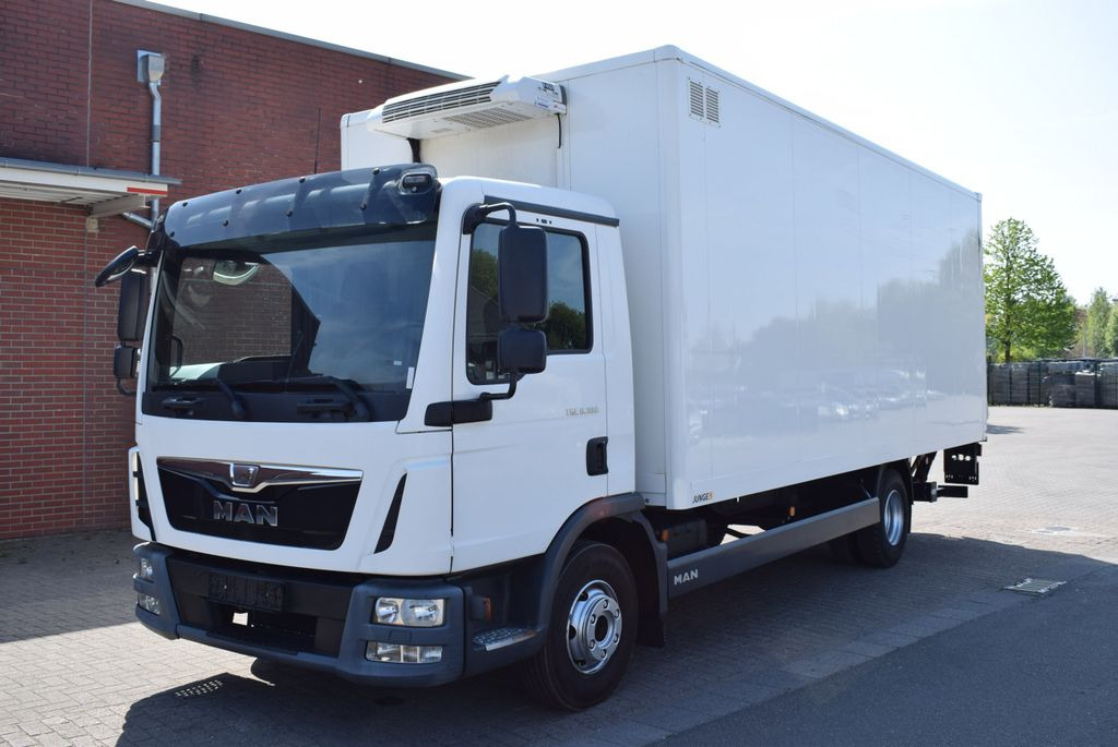 MAN TGL 8.180 Koffer 6,20mLBW 1000KG Klima - Skříňový nákladní auto: obrázek 2 MAN TGL 8.180 Koffer 6,20mLBW 1000KG Klima - Skříňový nákladní auto: obrázek 2