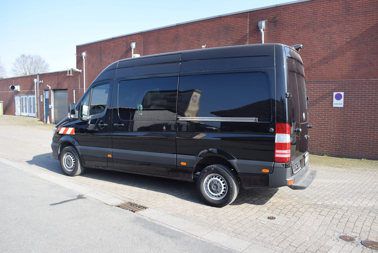 Mercedes-Benz Sprinter 319 CDI L2H2 Automatik2xSchiebetür - Furgon: obrázek 5 Mercedes-Benz Sprinter 319 CDI L2H2 Automatik2xSchiebetür - Furgon: obrázek 5