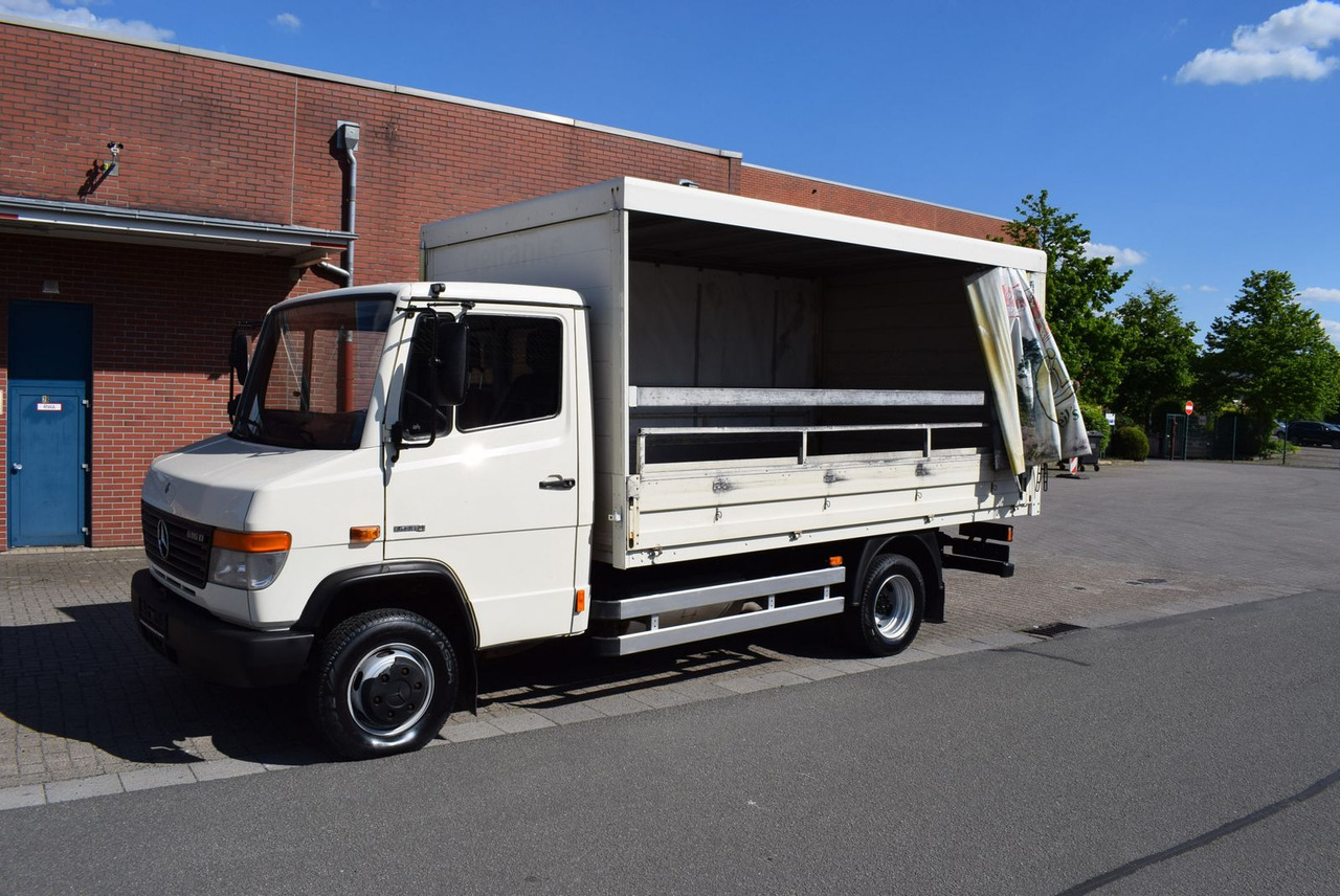 Mercedes-Benz Vario Vario 616 D GetränkeNutzlast 2450KG - Plachtová dodávka: obrázek 1 Mercedes-Benz Vario Vario 616 D GetränkeNutzlast 2450KG - Plachtová dodávka: obrázek 1
