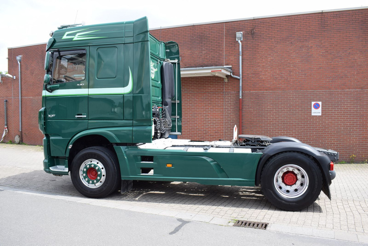 DAF XF 530 FT Retarder Leder Standklima Hydraulik - Tahač: obrázek 3 DAF XF 530 FT Retarder Leder Standklima Hydraulik - Tahač: obrázek 3