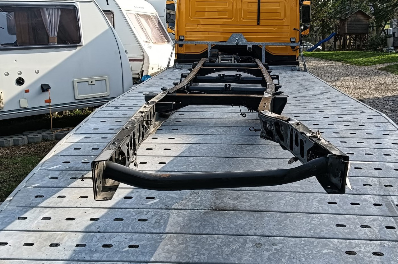 IVECO DAILY 35C15 RAMA Z DOKUMENTAMI NR 740 - Rám/ Šasi pro Dodávka: obrázek 3 IVECO DAILY 35C15 RAMA Z DOKUMENTAMI NR 740 - Rám/ Šasi pro Dodávka: obrázek 3