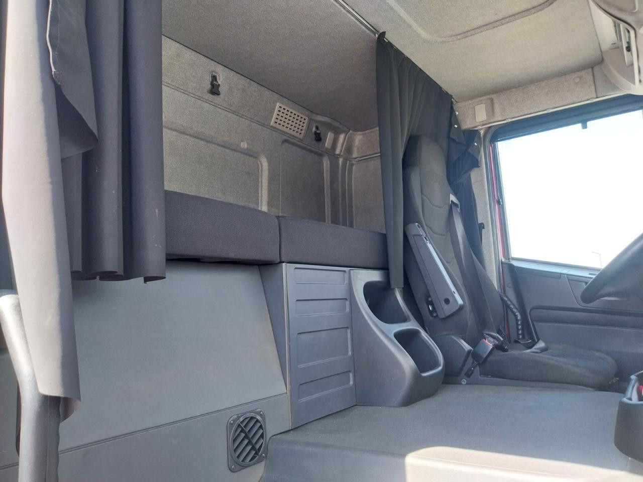 IVECO Stralis AS440S40TP - Tahač: obrázek 4 IVECO Stralis AS440S40TP - Tahač: obrázek 4