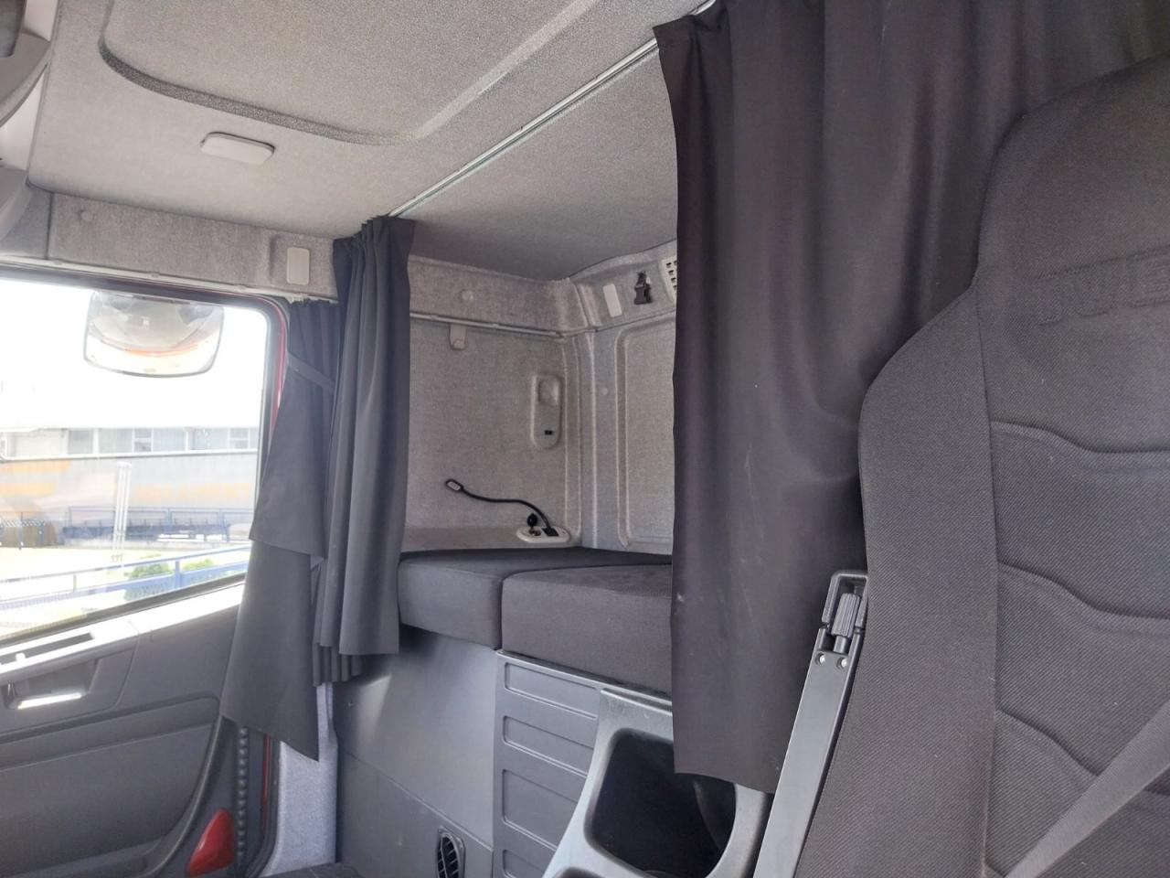 IVECO Stralis AS440S40TP - Tahač: obrázek 5 IVECO Stralis AS440S40TP - Tahač: obrázek 5
