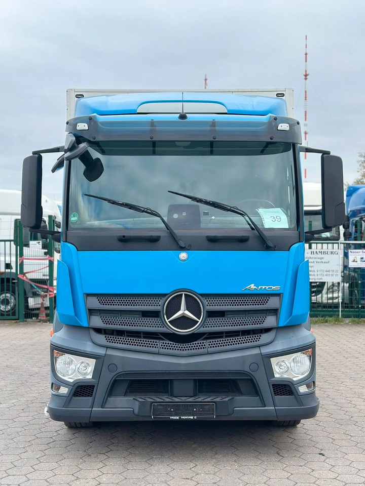 Mercedes-Benz Antos 1830+Isolierkoffer - Skříňový nákladní auto: obrázek 2 Mercedes-Benz Antos 1830+Isolierkoffer - Skříňový nákladní auto: obrázek 2