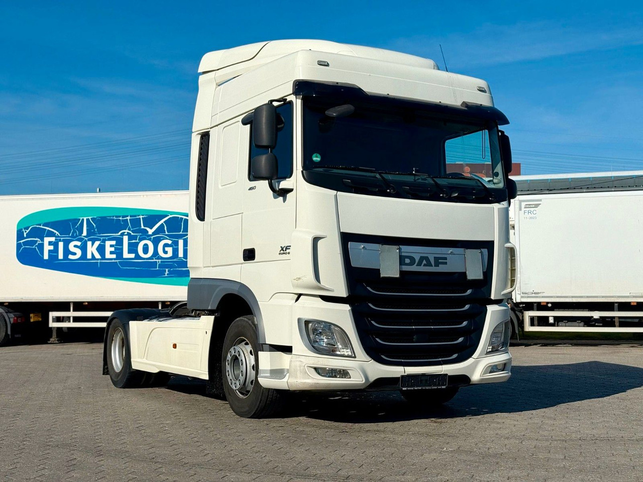 DAF XF 460 Retarter+Standklima+2xTank - Tahač: obrázek 1 DAF XF 460 Retarter+Standklima+2xTank - Tahač: obrázek 1