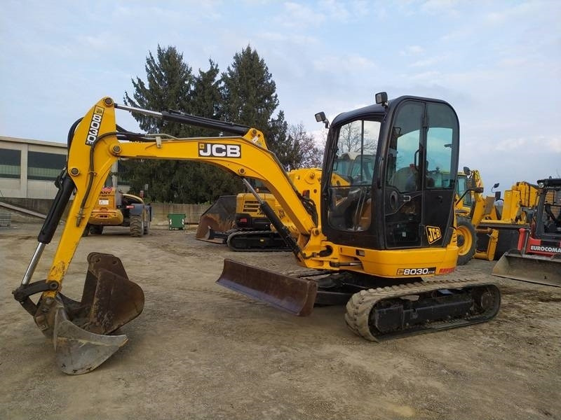 JCB 8030 ZTS - Mini rýpadlo: obrázek 1 JCB 8030 ZTS - Mini rýpadlo: obrázek 1