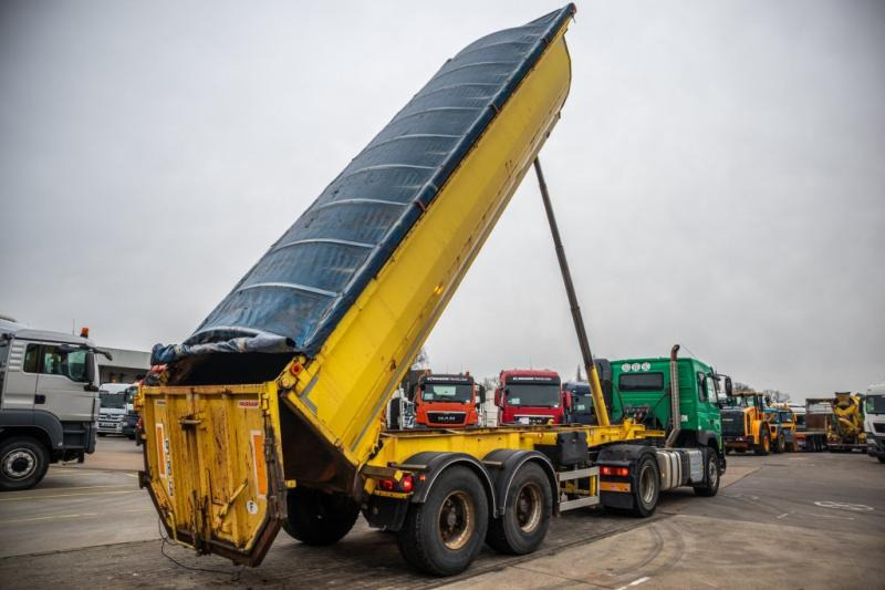 Fruehauf BENNE ENROCHEMENT - Sklápěcí návěs: obrázek 3 Fruehauf BENNE ENROCHEMENT - Sklápěcí návěs: obrázek 3