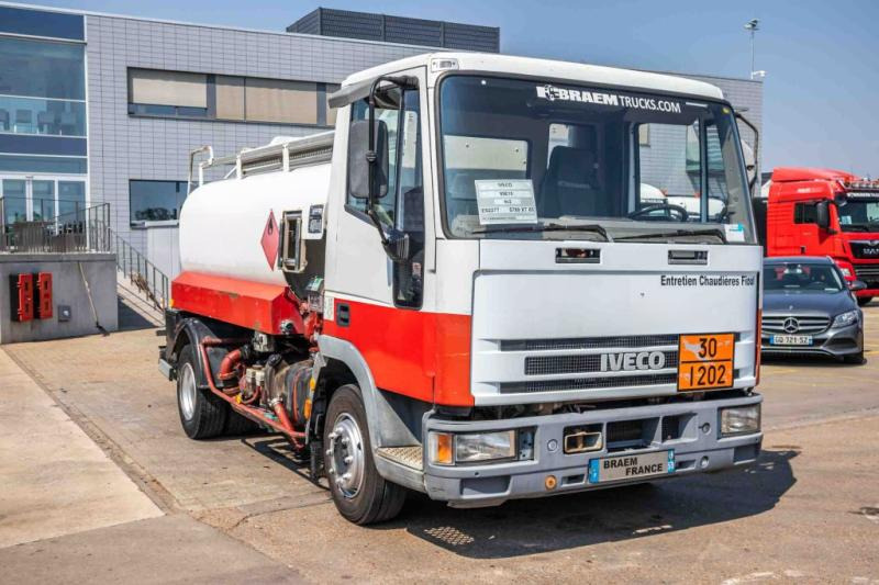Iveco 85E15+ CITERNE 5000 L - Cisternové vozidlo: obrázek 2 Iveco 85E15+ CITERNE 5000 L - Cisternové vozidlo: obrázek 2