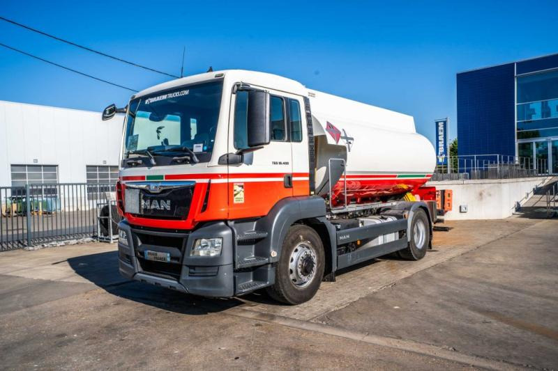 MAN TGS 18.400 4x4H +CM 11.500L /4 COMP - Cisternové vozidlo: obrázek 1 MAN TGS 18.400 4x4H +CM 11.500L /4 COMP - Cisternové vozidlo: obrázek 1