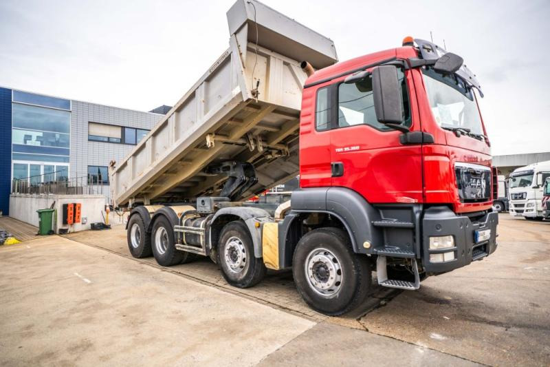 MAN TGS 35.360 BB - Sklápěč: obrázek 2 MAN TGS 35.360 BB - Sklápěč: obrázek 2