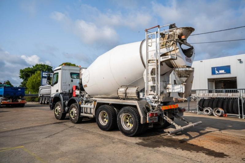 Mercedes AROCS 3240 BB+STETTER 9m3 - Autodomíchávač: obrázek 5 Mercedes AROCS 3240 BB+STETTER 9m3 - Autodomíchávač: obrázek 5