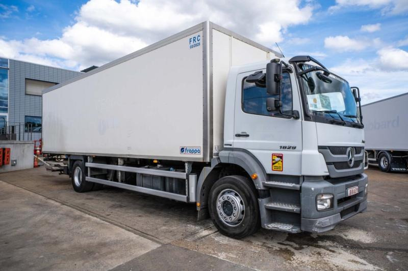 Mercedes AXOR 1829-MP3+ CARRIER - Chladírenský nákladní automobil: obrázek 2 Mercedes AXOR 1829-MP3+ CARRIER - Chladírenský nákladní automobil: obrázek 2