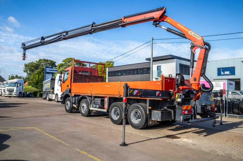 Renault KERAX 380DXI+E5+PK18TM/4EXT - Nákladní automobil valníkový/ Plošinový, Auto s hydraulickou rukou: obrázek 4 Renault KERAX 380DXI+E5+PK18TM/4EXT - Nákladní automobil valníkový/ Plošinový, Auto s hydraulickou rukou: obrázek 4