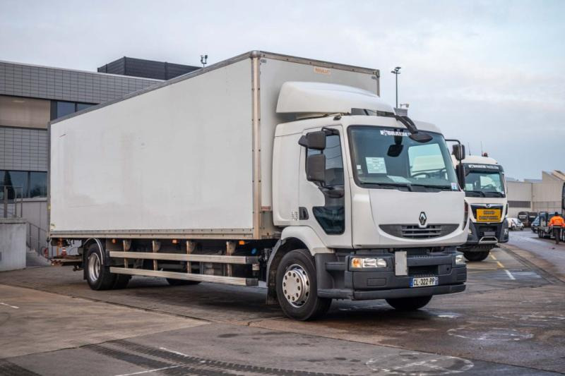 Renault MIDLUM 270 DXI (18t.)+DHOLLANDIA 2T. - Skříňový nákladní auto: obrázek 2 Renault MIDLUM 270 DXI (18t.)+DHOLLANDIA 2T. - Skříňový nákladní auto: obrázek 2