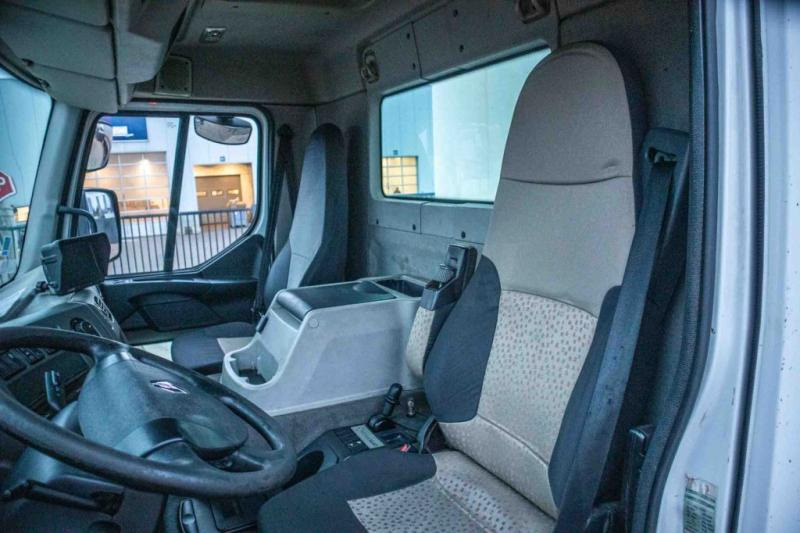 Skříňový nákladní auto Renault PREMIUM 380 DXI-6x2: obrázek 5