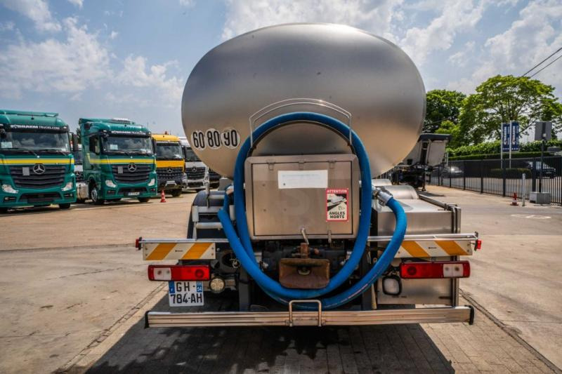 Renault PREMIUM 410 DXI + ETA 15000L INOX /LAIT/MILCK/MELK/MILK - Cisternové vozidlo: obrázek 5 Renault PREMIUM 410 DXI + ETA 15000L INOX /LAIT/MILCK/MELK/MILK - Cisternové vozidlo: obrázek 5