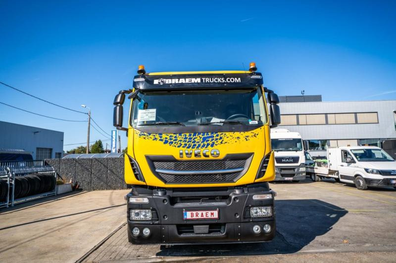 Iveco 570 W-WAY + INTARDER+HYDR. - Tahač: obrázek 2 Iveco 570 W-WAY + INTARDER+HYDR. - Tahač: obrázek 2