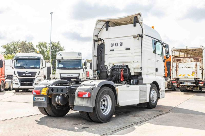 MAN TGX 18.440 XLX+INTARDER - Tahač: obrázek 5 MAN TGX 18.440 XLX+INTARDER - Tahač: obrázek 5