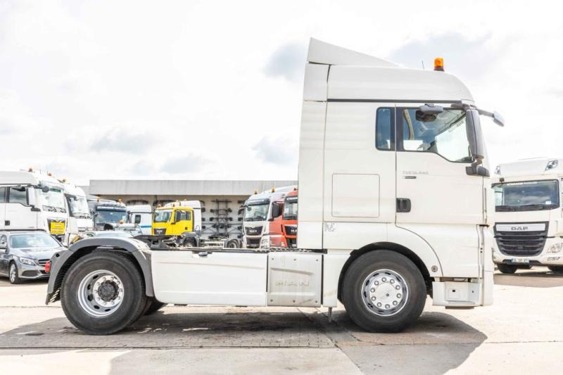 MAN TGX 18.440 XLX+INTARDER - Tahač: obrázek 4 MAN TGX 18.440 XLX+INTARDER - Tahač: obrázek 4