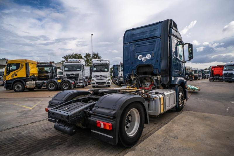 Mercedes ACTROS 1843 LS + HYDRAULIQUE - Tahač: obrázek 5 Mercedes ACTROS 1843 LS + HYDRAULIQUE - Tahač: obrázek 5
