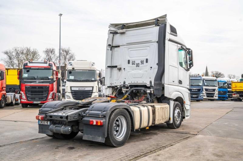 Mercedes ACTROS 1845 LS+E6 - Tahač: obrázek 4 Mercedes ACTROS 1845 LS+E6 - Tahač: obrázek 4
