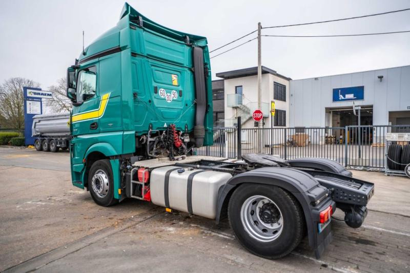 Mercedes ACTROS 1845 LS - Tahač: obrázek 5 Mercedes ACTROS 1845 LS - Tahač: obrázek 5