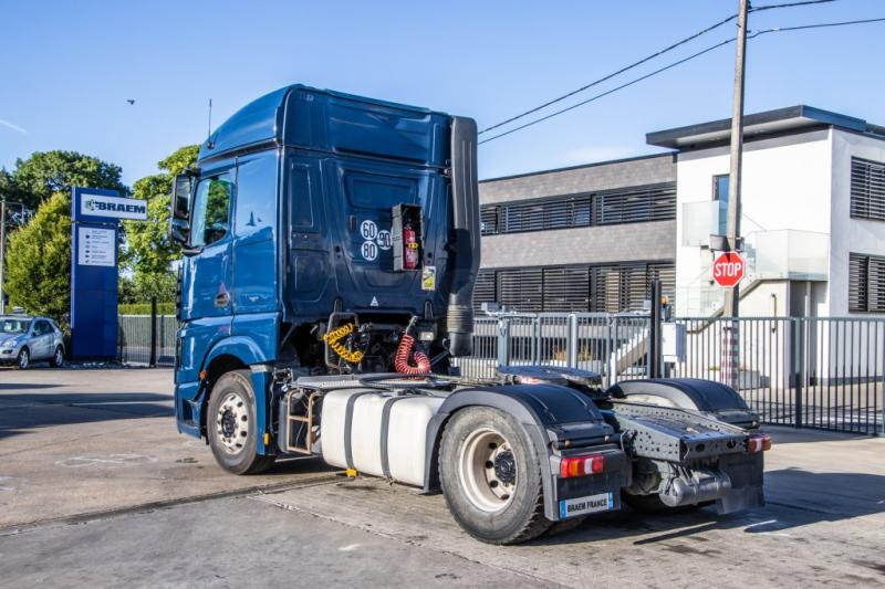 Mercedes ACTROS 1848 LS+E6+HYDR. - Tahač: obrázek 5 Mercedes ACTROS 1848 LS+E6+HYDR. - Tahač: obrázek 5
