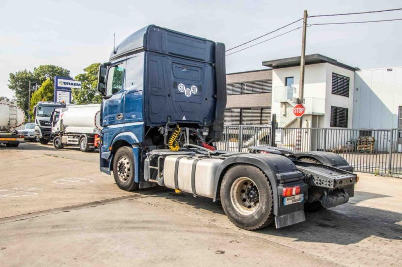 Mercedes ACTROS 1848 LS+E6+HYDR. - Tahač: obrázek 4 Mercedes ACTROS 1848 LS+E6+HYDR. - Tahač: obrázek 4