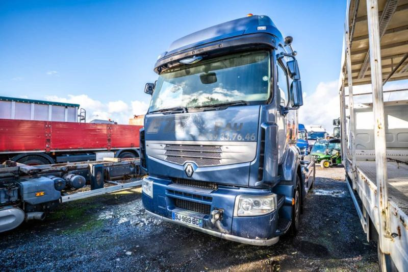 Renault PREMIUM 450 DXI+VOITH+ problème moteur - Tahač: obrázek 1 Renault PREMIUM 450 DXI+VOITH+ problème moteur - Tahač: obrázek 1