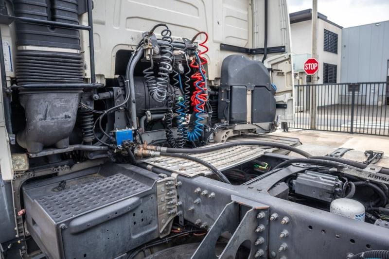 Volvo FH460+E6+Kiphydr. - Tahač: obrázek 5 Volvo FH460+E6+Kiphydr. - Tahač: obrázek 5