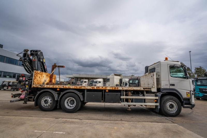 Nákladní automobil valníkový/ Plošinový, Auto s hydraulickou rukou Volvo FM 410 DXI -6X2+HIAB 24 T/m/2x: obrázek 9