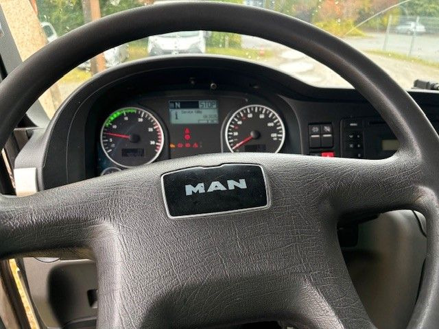 MAN 35.360 8x2 - Vůz na odvoz odpadků: obrázek 4 MAN 35.360 8x2 - Vůz na odvoz odpadků: obrázek 4