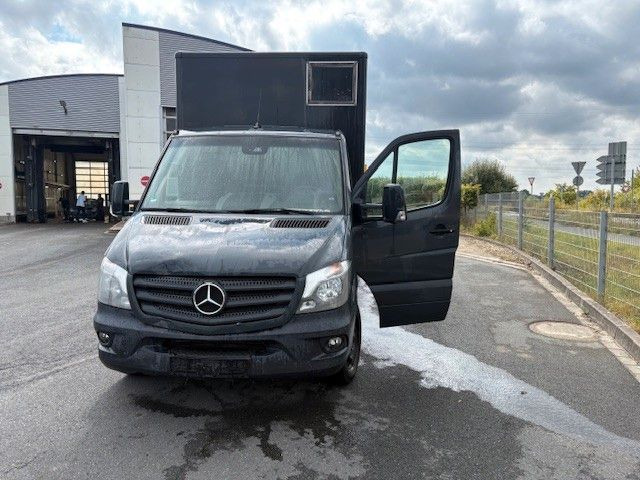 Mercedes-Benz Sprinter 316 Koffer LBW - Dodávka skřín: obrázek 2 Mercedes-Benz Sprinter 316 Koffer LBW - Dodávka skřín: obrázek 2