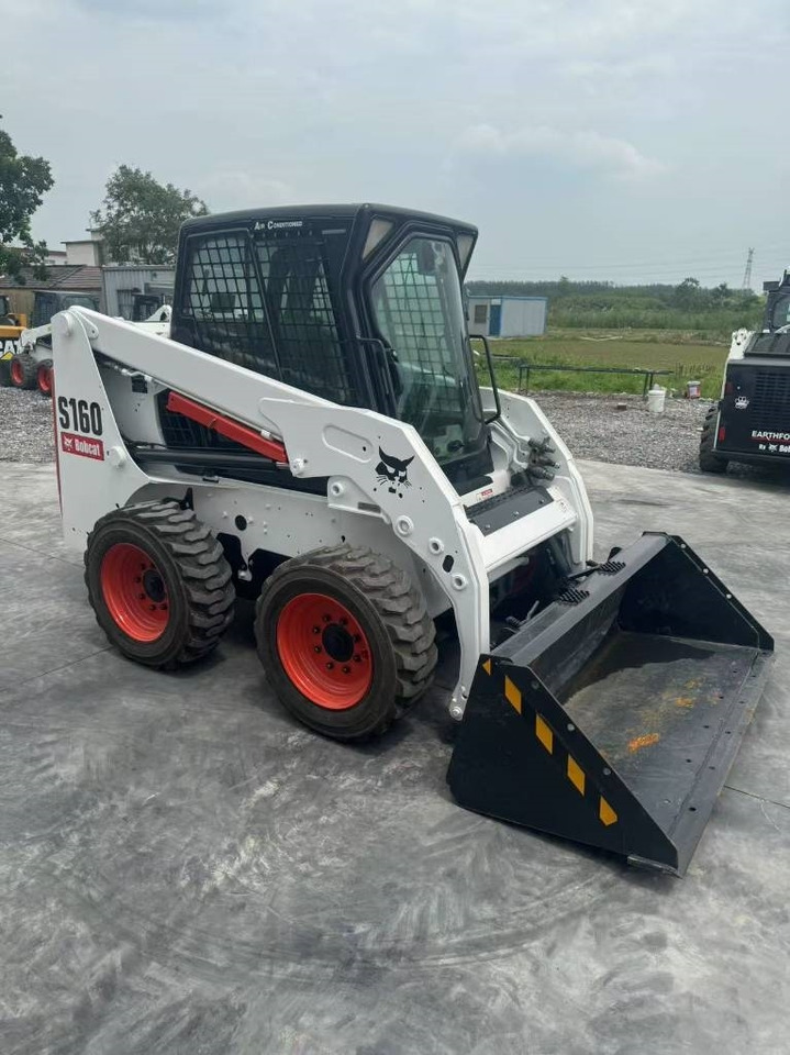 Bobcat S 160 - Smykový nakladač: obrázek 1 Bobcat S 160 - Smykový nakladač: obrázek 1