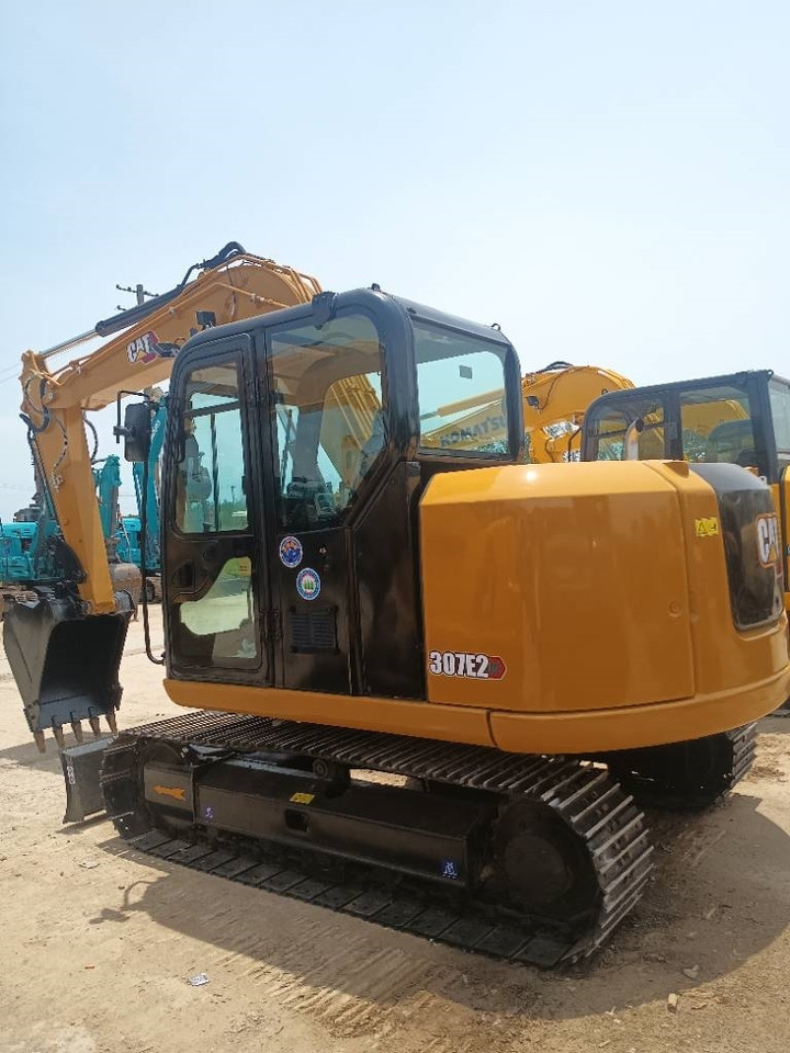 CAT 307E2 - Mini rýpadlo: obrázek 2 CAT 307E2 - Mini rýpadlo: obrázek 2