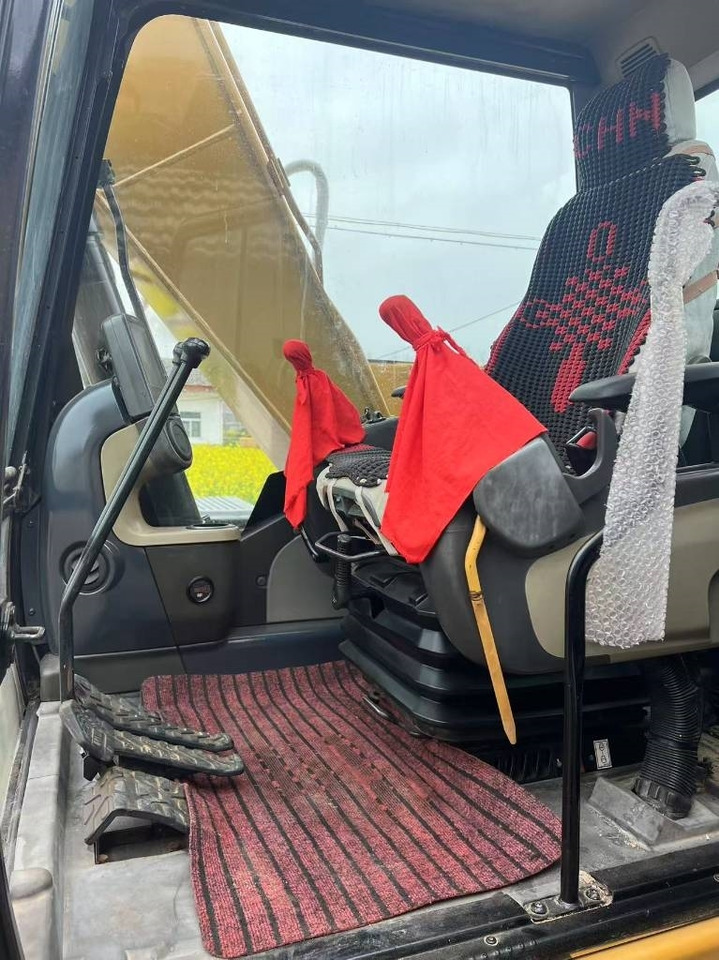 CAT 312D2GC - Pásové rýpadlo: obrázek 4 CAT 312D2GC - Pásové rýpadlo: obrázek 4