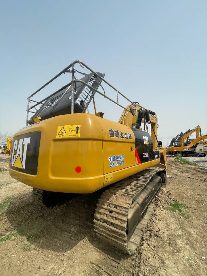 CAT 329D2 - Pásové rýpadlo: obrázek 2 CAT 329D2 - Pásové rýpadlo: obrázek 2