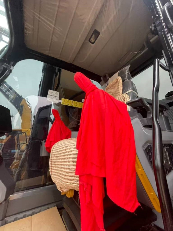 CAT 336gc - Pásové rýpadlo: obrázek 5 CAT 336gc - Pásové rýpadlo: obrázek 5