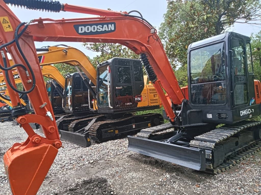 Doosan DH 60 - Pásové rýpadlo: obrázek 2 Doosan DH 60 - Pásové rýpadlo: obrázek 2