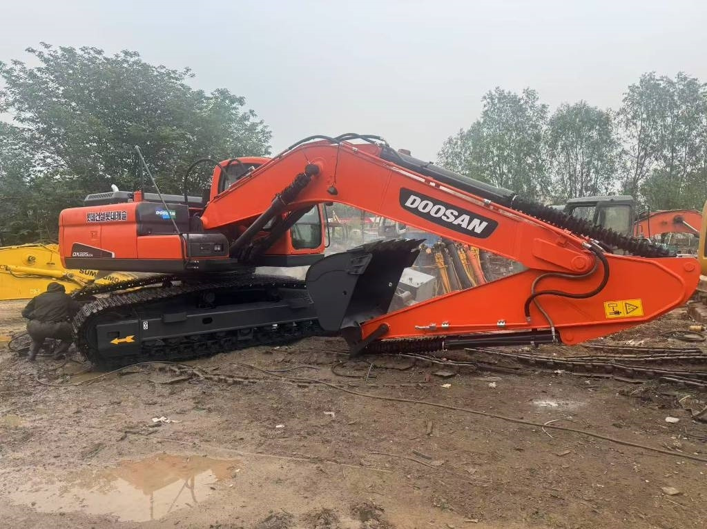 Doosan DX 225 LCA - Pásové rýpadlo: obrázek 4 Doosan DX 225 LCA - Pásové rýpadlo: obrázek 4