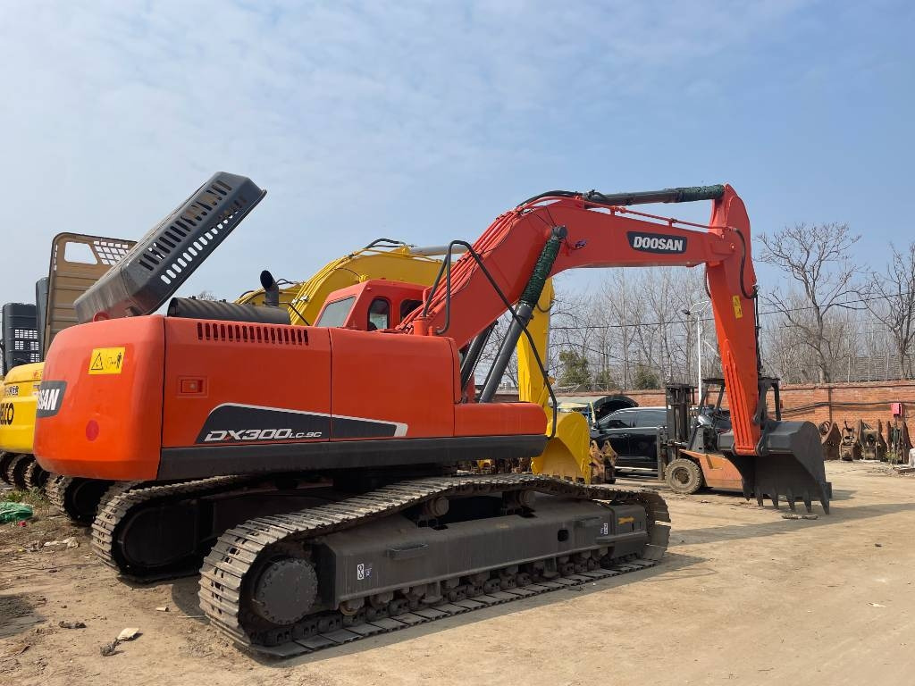 Doosan DX 300 - Pásové rýpadlo: obrázek 1 Doosan DX 300 - Pásové rýpadlo: obrázek 1