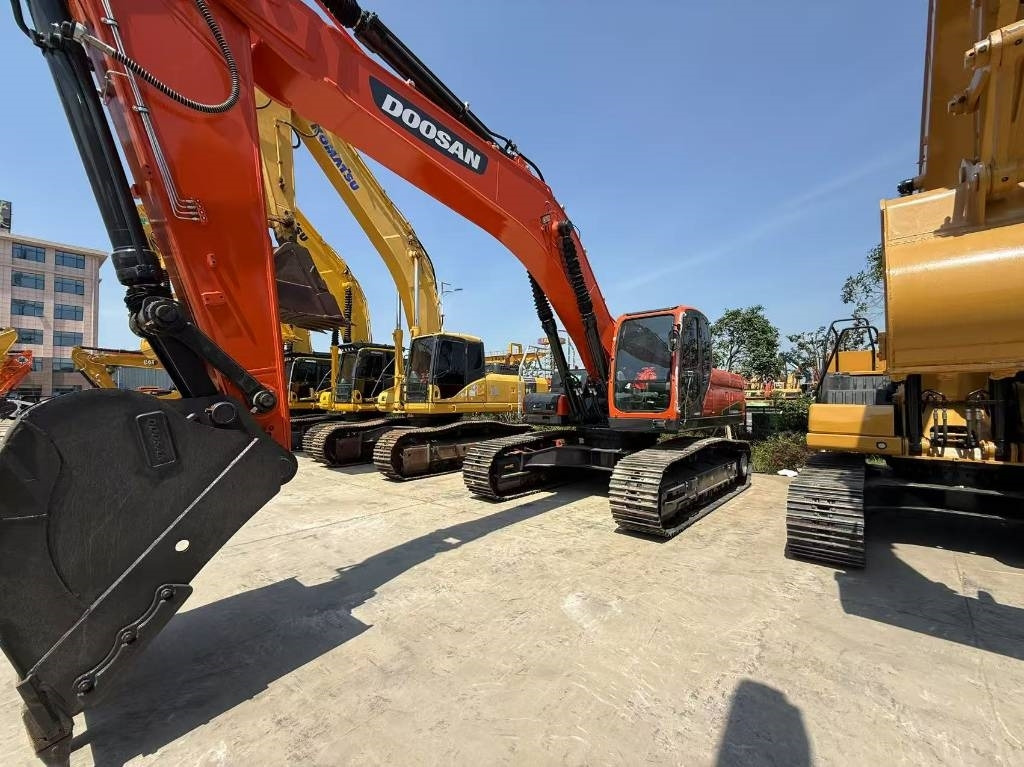 Doosan DX 340 - Pásové rýpadlo: obrázek 2 Doosan DX 340 - Pásové rýpadlo: obrázek 2