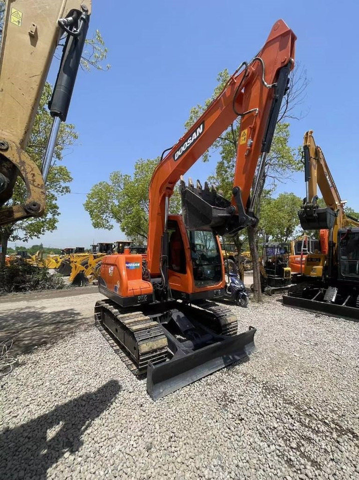 Doosan DX 75-9 C - Mini rýpadlo: obrázek 3 Doosan DX 75-9 C - Mini rýpadlo: obrázek 3