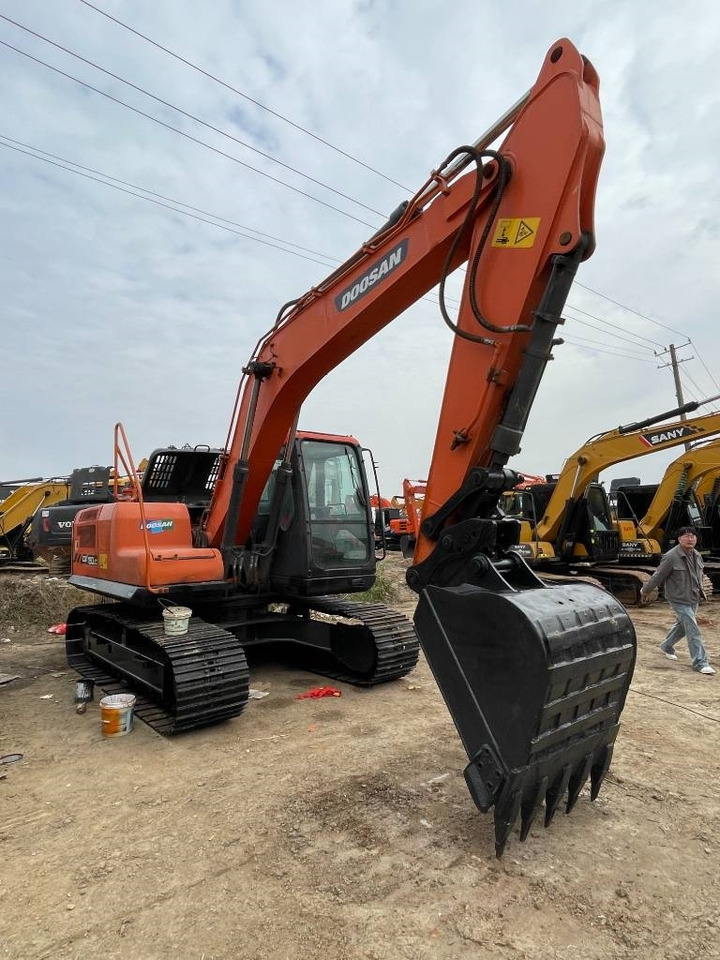 Doosan dx150 - Pásové rýpadlo: obrázek 1 Doosan dx150 - Pásové rýpadlo: obrázek 1