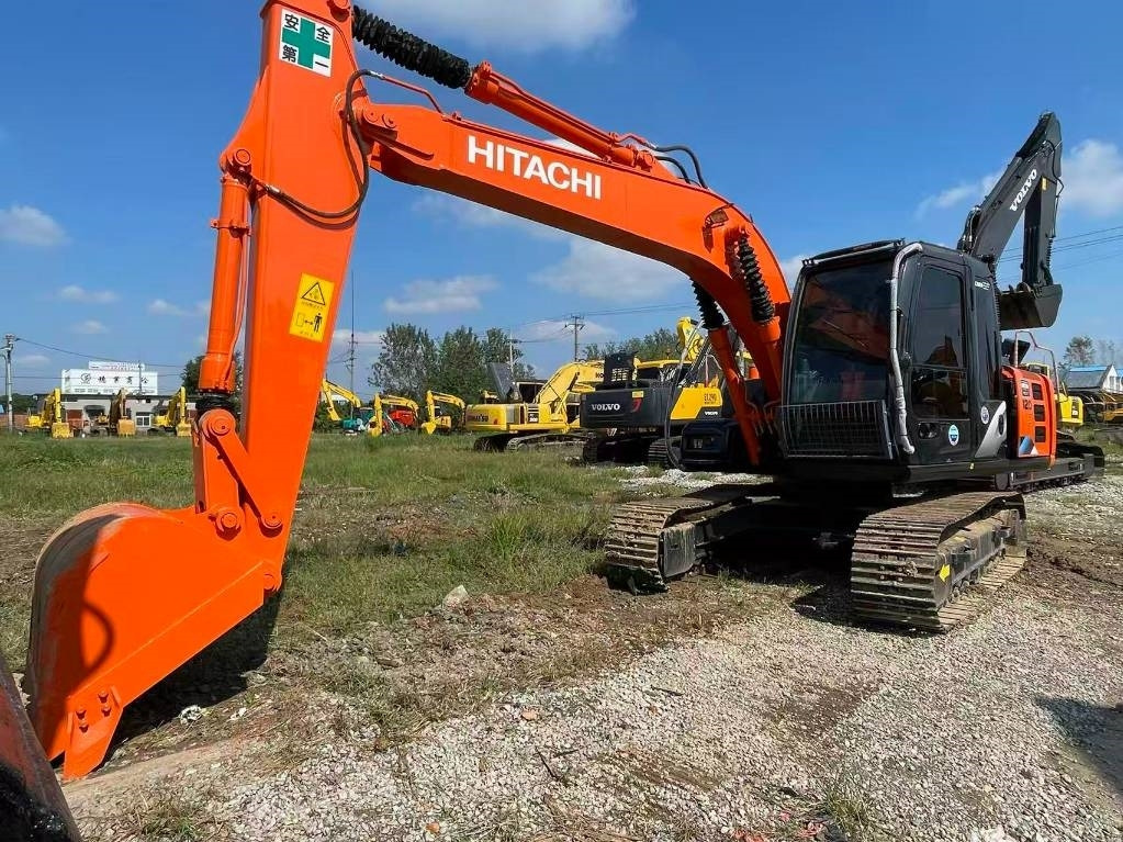 Hitachi ZX 120 - Pásové rýpadlo: obrázek 2 Hitachi ZX 120 - Pásové rýpadlo: obrázek 2